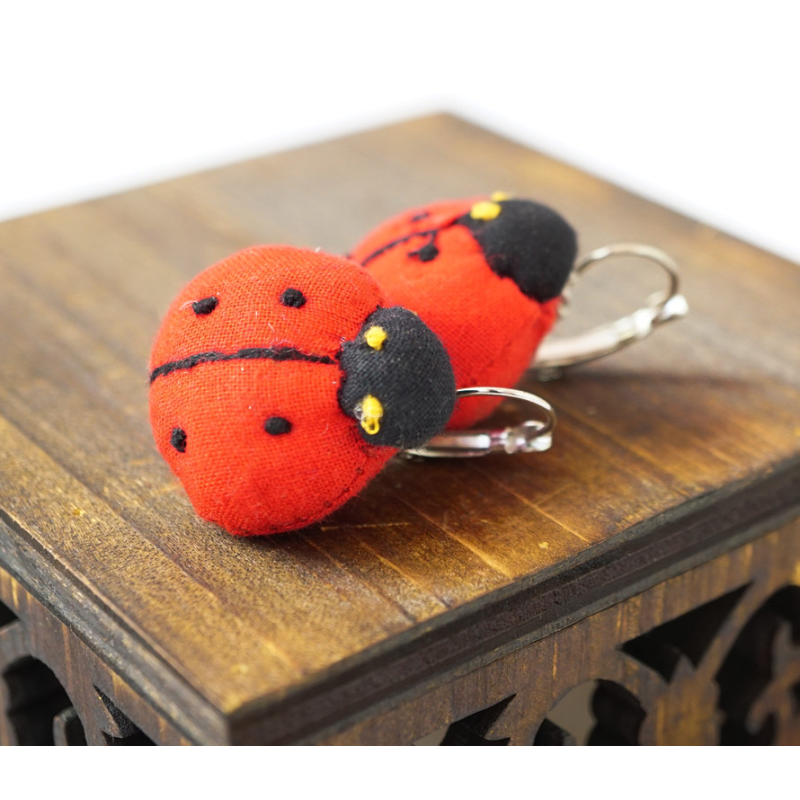 Сережки ганчір“я Сонечко червоне