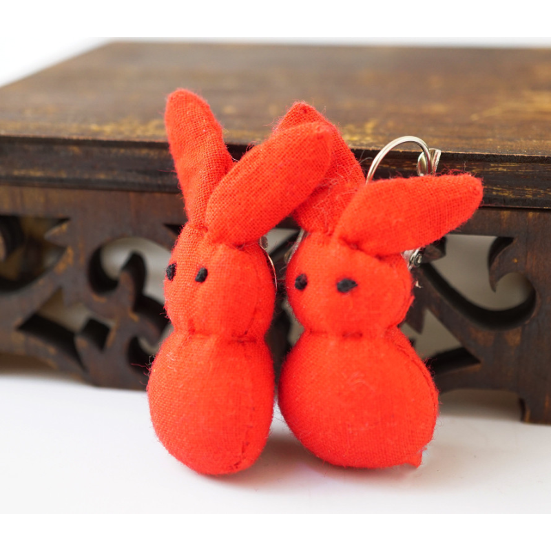 Сережки ганчір“яні Зайці червоні