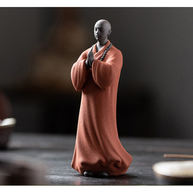 Статуетка Поклоніння помаранчева тога