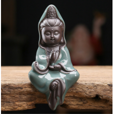 Статуетка Маленька Гуань Інь на краю