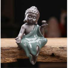 Статуетка Маленький Будда на краю