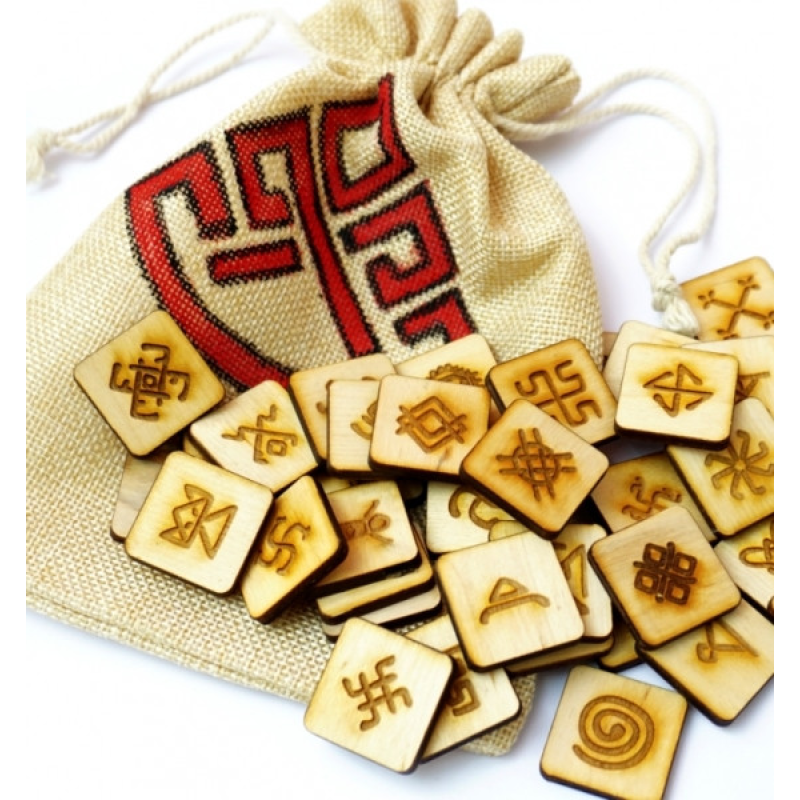 Набір дерев`яних рун для ворожіння Слов`янскі рези