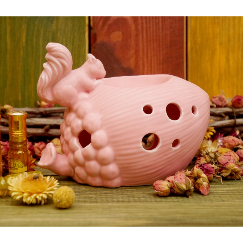 Аромалампа керамічна Білка на жолуді Рожева