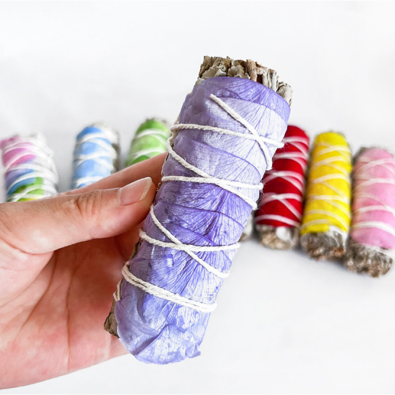 Біла шавлія для обкурювання + бузкові пелюстки троянд