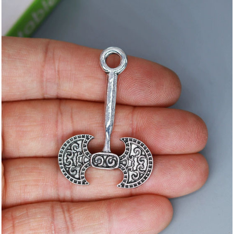 Кулон Сокира Перуна білий метал