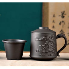 Чашка “Небесний дракон“ із ситом чорна 500мл.