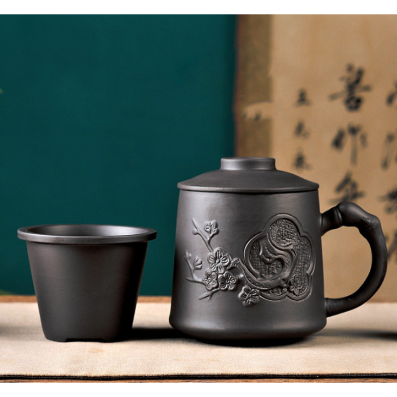 Чашка Квітка сливи із ситом чорна 500мл.