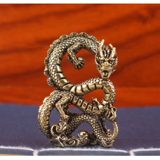 Статуетка Літаючий дракон з перлиною