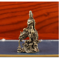 Статуетка Гуань Інь на рибі дракон