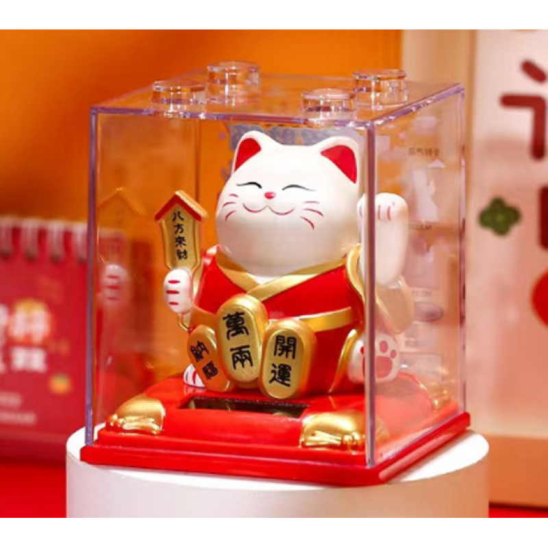 Манекі Неко у кімоно на сонячній батарейці Червоний