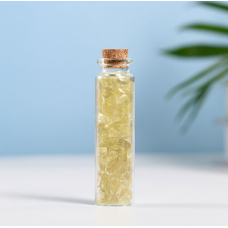 Цитрин у скляній баночці