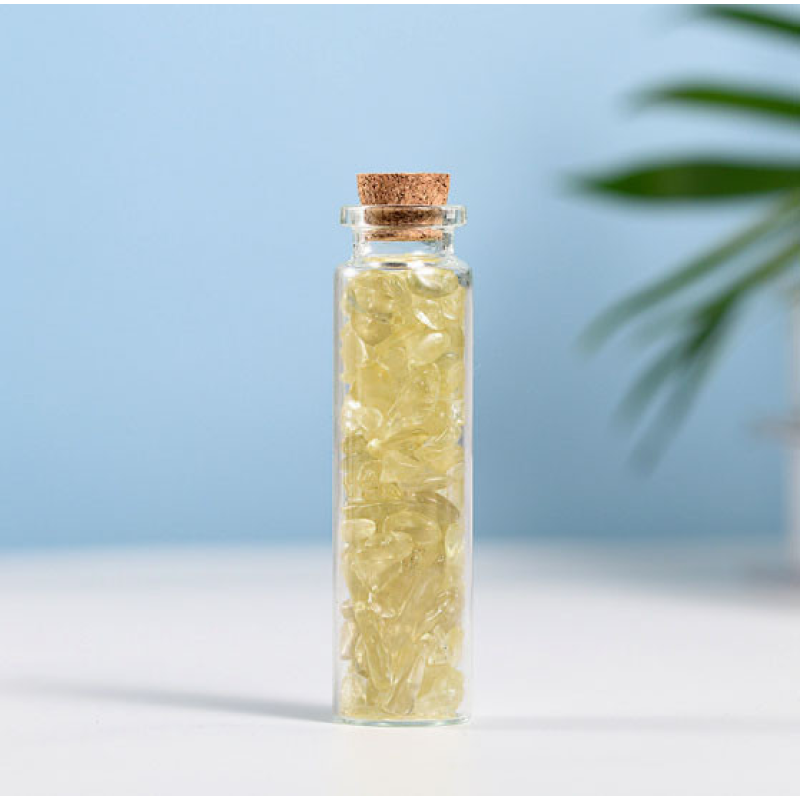 Цитрин у скляній баночці