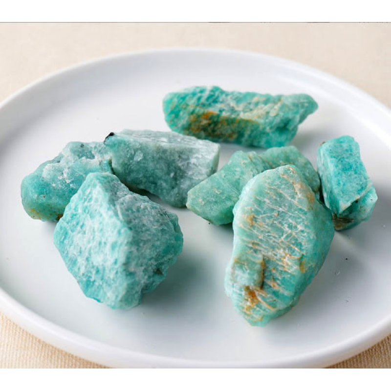 Амазоніт необроблений 3-5см.