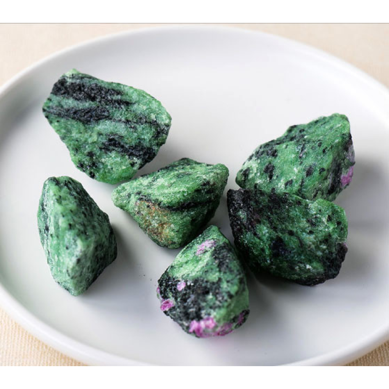 Геліотроп необроблений 3-5см.