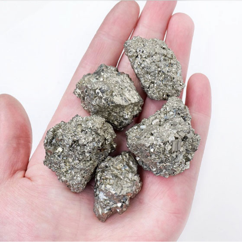 Халькопірит необроблений 3-5см.