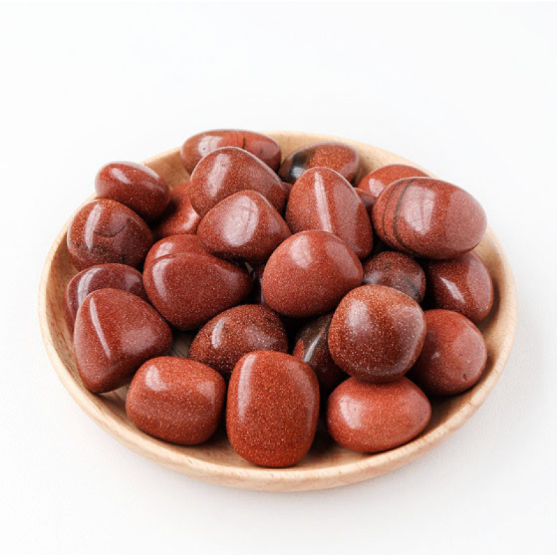 Червоний авантюрин галтівка 2-3см.