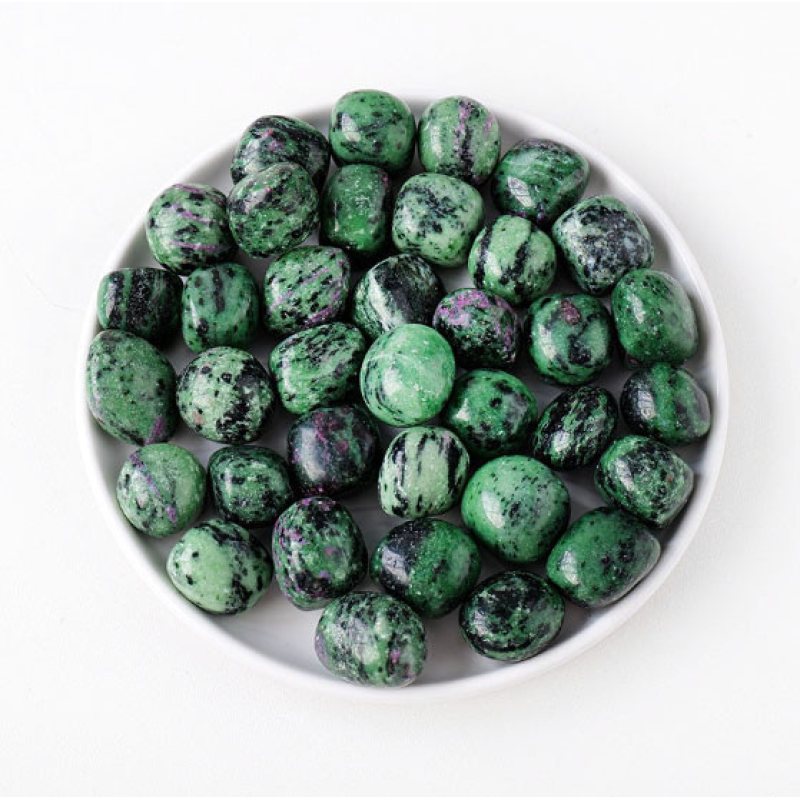 Геліотроп галтівка 2-3см.