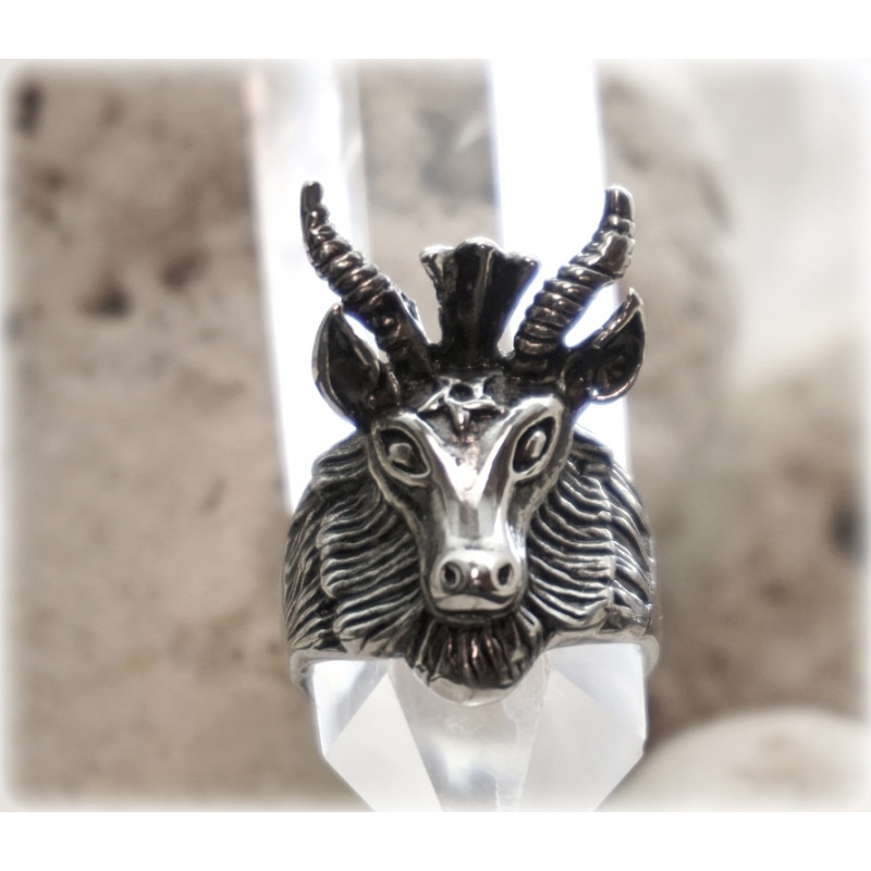 Перстень Голова козла