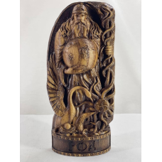 Статуетка слов“янського бога Рід велика дерево