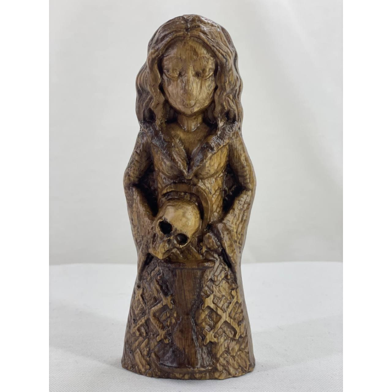 Статуетка слов“янської богині Мара мала дерево