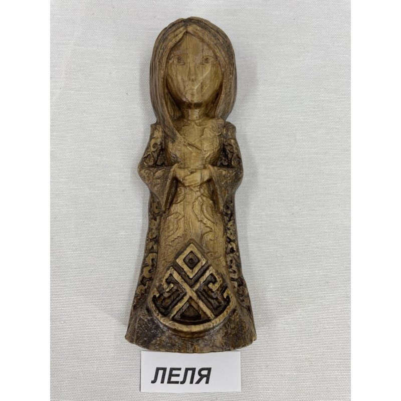 Статуетка слов“янської богині Леля мала дерево