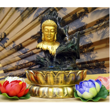 Водоспад полістоун Будда