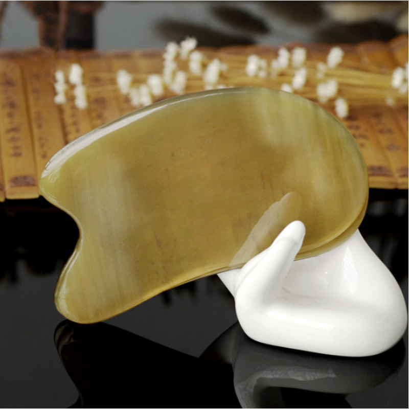 Масажер з рогу Гуа Ша Малюк малий світлий Арт.6011 Масажер з рогу Гуа Ша Малюк малий світлий Арт.6011