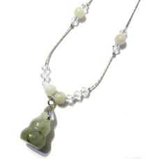Нефритовий кулон на ланцюжку №7