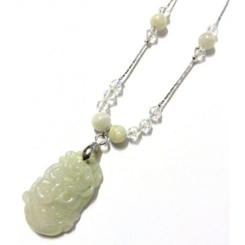 Нефритовий кулон на ланцюжку №8
