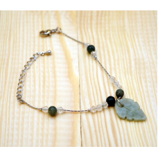 Браслет з нефритовим символом №2