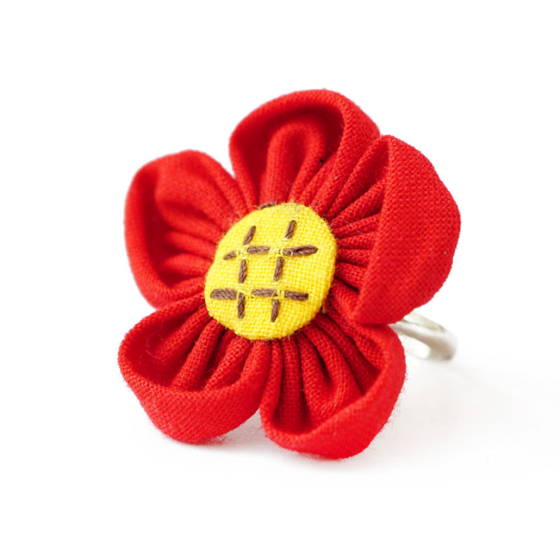 Кільце ганчіркове безрозмірне Квітка Червоне