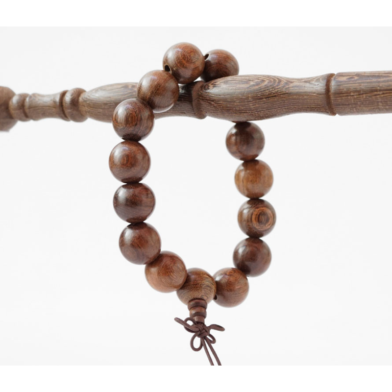 Чітки 15 намистин 15мм. Чорна груша