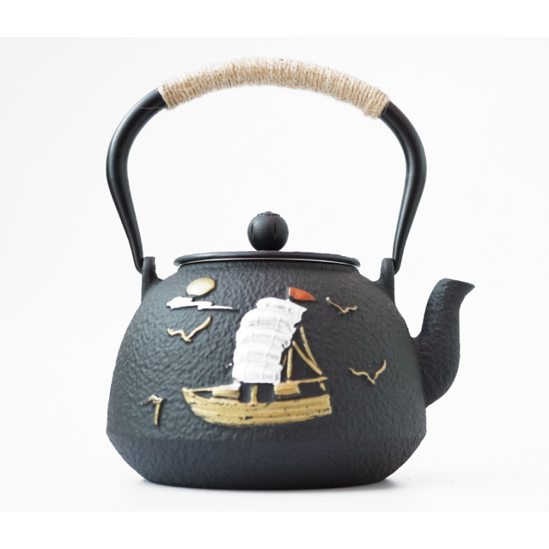 Чайник чавунний Тецубін з ситом Парусник 1100мл.