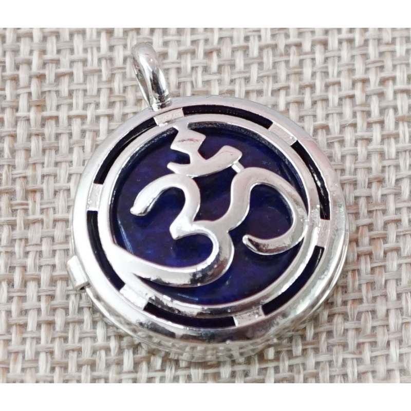 Кулон що відкривається ОМ, вставка Лазурит Кулон що відкривається ОМ, вставка Лазурит