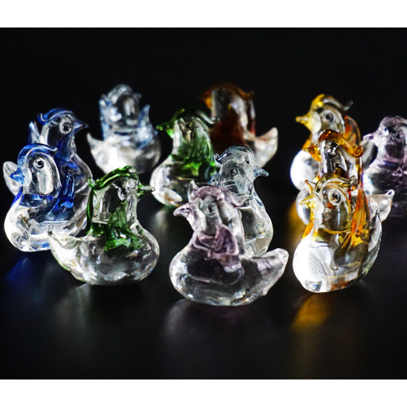 Набір дванадцять качечок кольорове скло