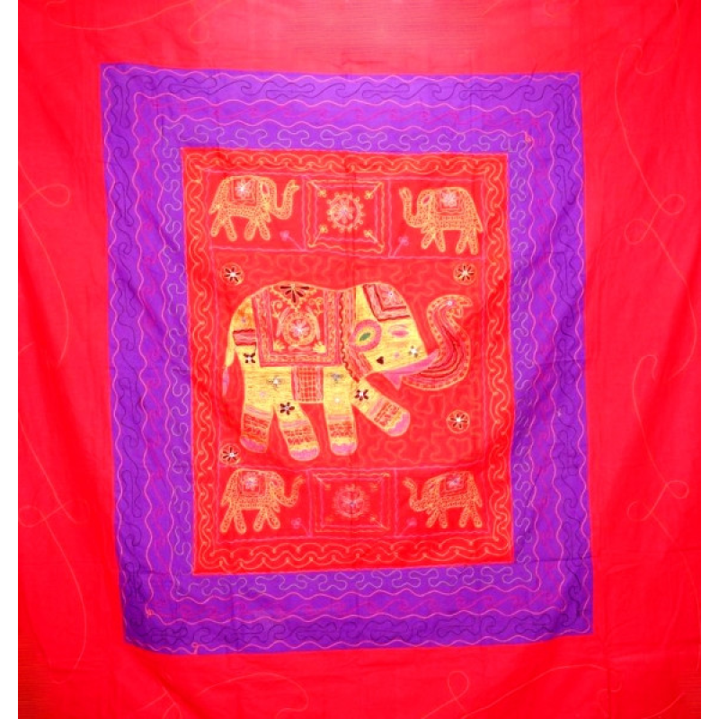 Скатертина П“ять слонів