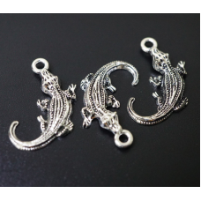 Амулет в гаманець Ящірка під срібло 10 штук