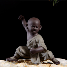 Статуетка Кунгфу Тигр спускається з гори