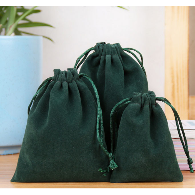 Мішечок оксамитовий великий Зелений