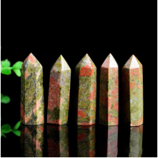 Кристал Зелена яшма-висота 6-7 см.