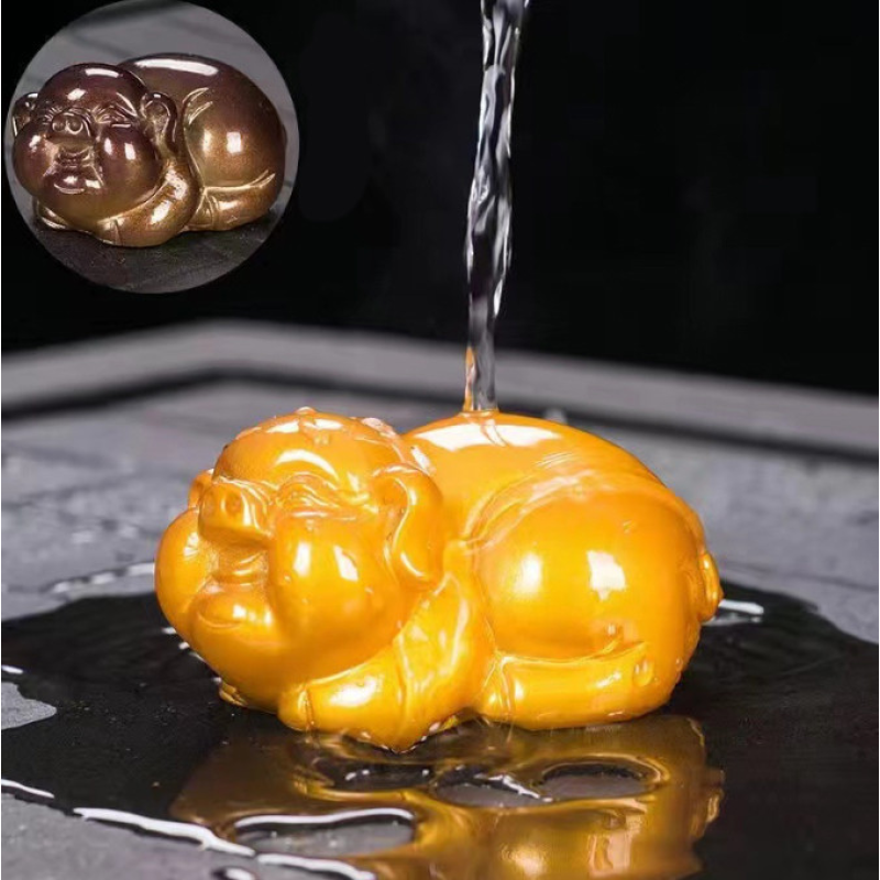 Чайна іграшка Золота Свиня