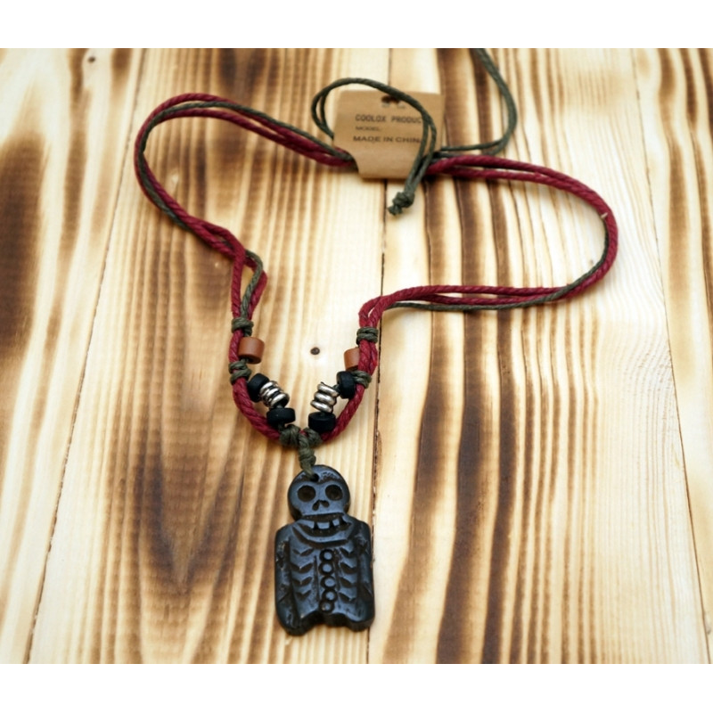 Амулет із кістки на шнурку №38