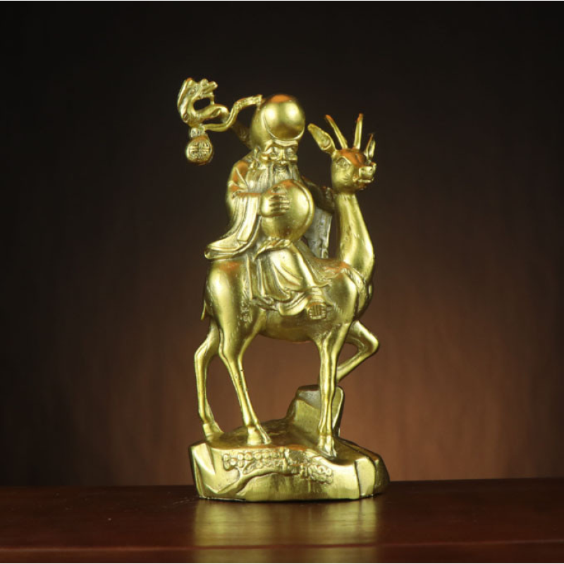 Шоу Сін на олені