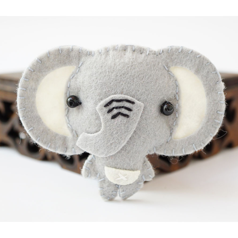 Брошка повстяна Слоник Сірий