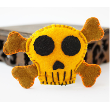 Брошка повстяна Череп Жовтий