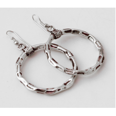 Сережки Tribal Кільце білий метал