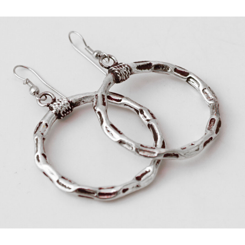 Сережки Tribal Кільце білий метал