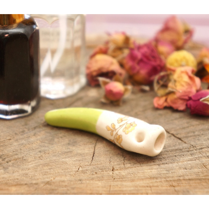 Аромакулон Ікло Білий + салатовий